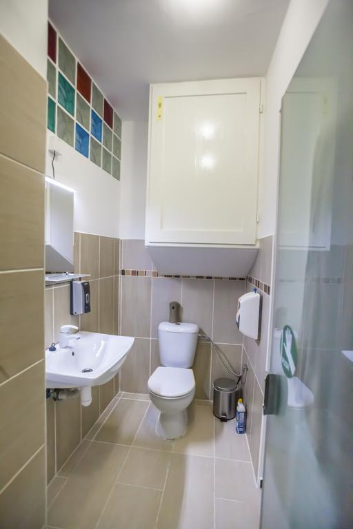 Luxury Air-Conditioned Rooms In Old Town Bratislava Extérieur photo